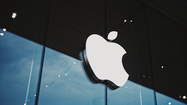 Apple Şirketine 300 Milyon Dolarlık Tazminat Cezası