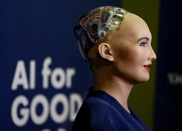 Robot Sophia Metaverse Evreni İçin iNFT'ye Dönüşecek 