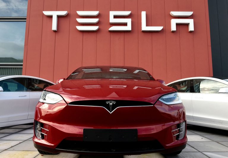Tesla’nın 2021’deki Araç Teslimatı Sayısı Açıklandı